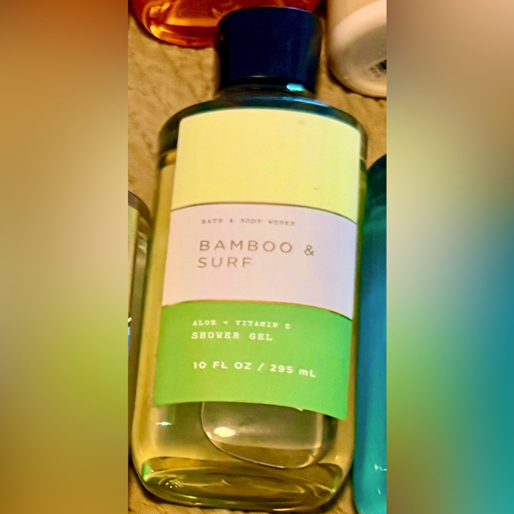Bath & Body Works BAMBOO & SURF - 10 OZ Body Wash - Fresh, Crisp & Oceanic! 🌊🎋✨